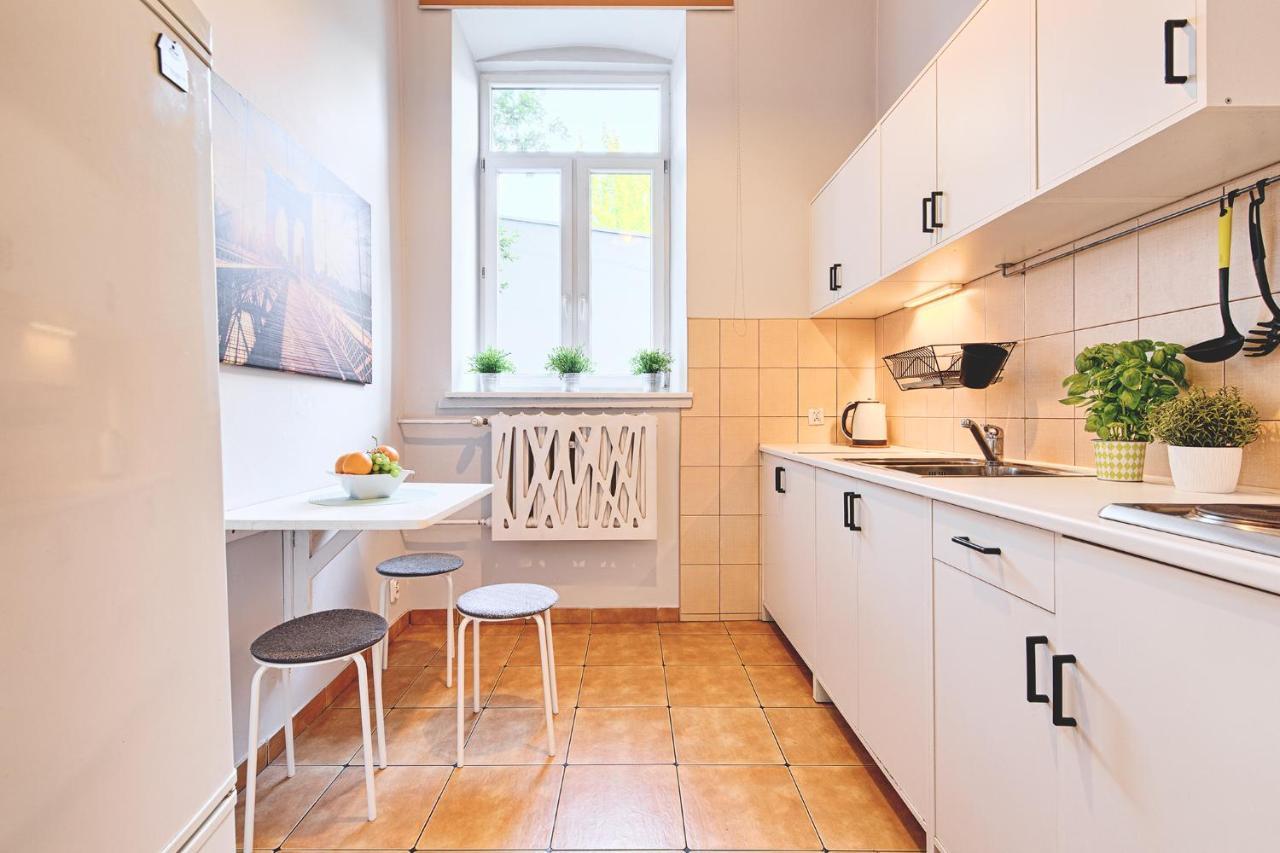 Delux3 Lägenhet Łódź Exteriör bild